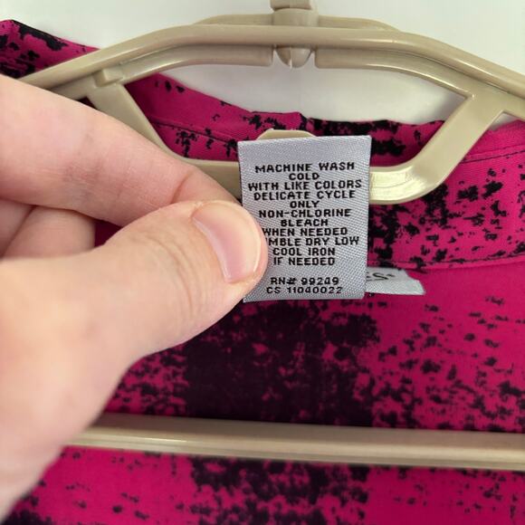 Catherines pink black tunic blouse top 2X v-neck popover collar roll tab sleeve - Picture 8 of 9